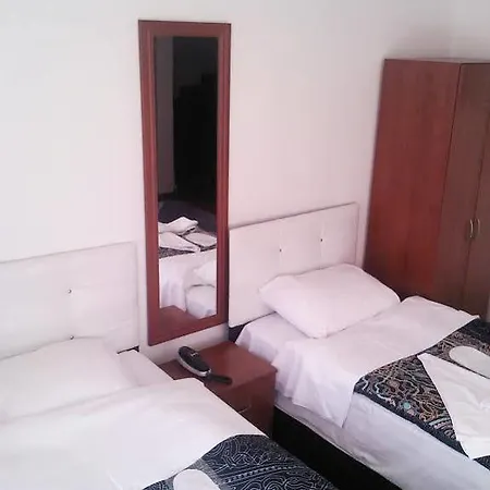Yad Hotel 3*